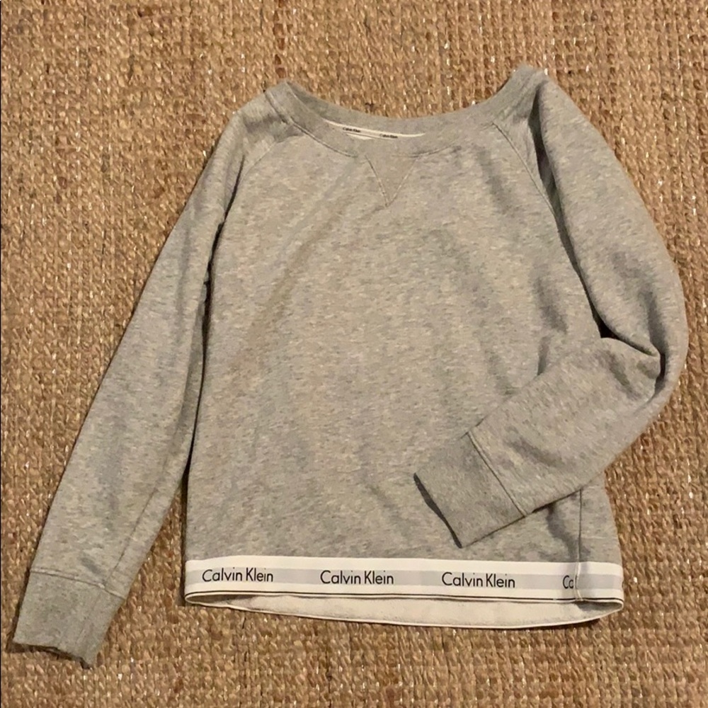 Calvin Klein sweatshirt